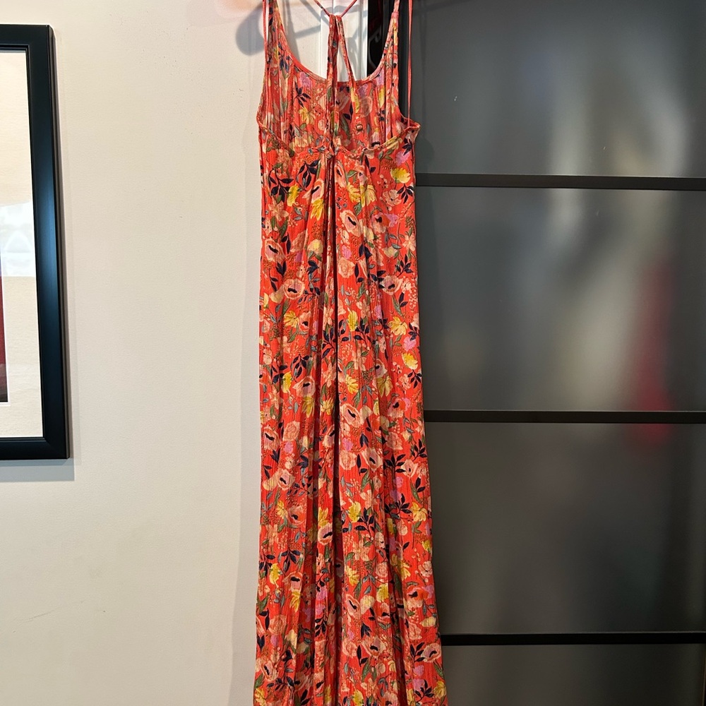 Rip Curl Vibrant Floral Dress in Red and Green